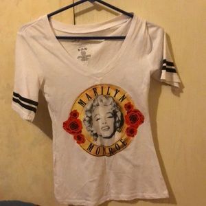 Marylin Monroe baby tee